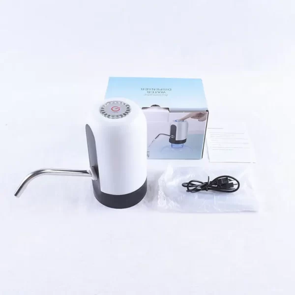 Small water dispenser