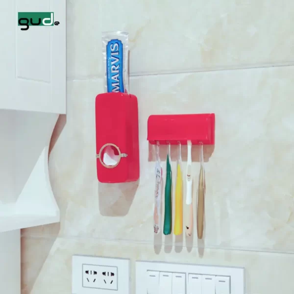 Small toothpaste organizer