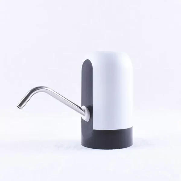 Small water dispenser
